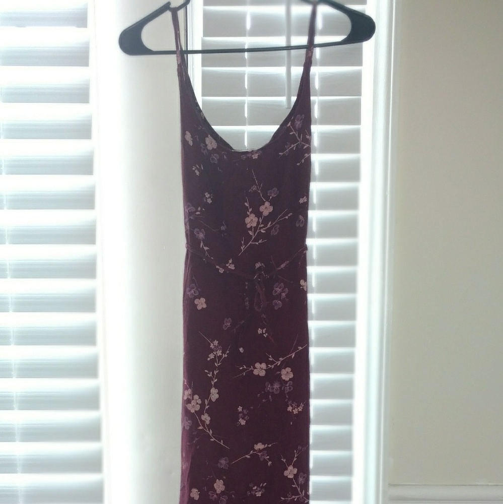 Vintage floral midi dress